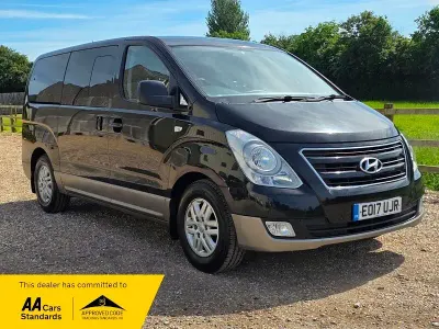 Used Hyundai I800 SE 2017 Black MPV