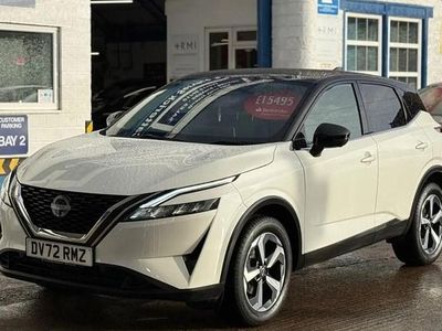 Pearl white with diamond black roof Used 2022 Nissan Qashqai N-Connecta SUV | £15,495 (Good price)