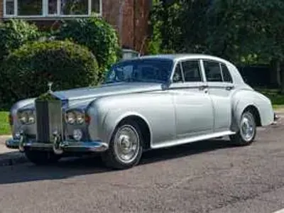Usado Rolls Royce Silver Cloud 200 HP (147 kW) 1965 Prateado Sedan