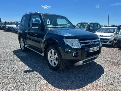 Used Mitsubishi Shogun Elegance 168 HP (123 kW) 2007 Green SUV