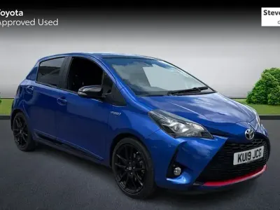 Used Toyota Yaris Hybrid Sport 101 HP (74 kW) 2019 Hatchback