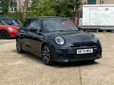 Used Mini Cooper S Hatch 201 HP (147 kW) 2024 Grey Hatchback