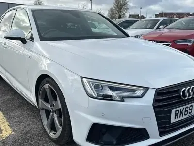 Used Audi A4 Black Edition 150 HP (110 kW) 2019 Ibis white Sedan