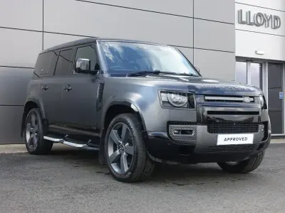 Usado Land Rover Defender Carpathian Edition 525 HP (386 kW) 2022 Cinzento SUV