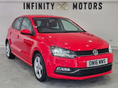 Used VW Polo SEL 110 HP (80 kW) 2016 Red Hatchback
