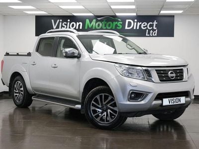 Used Nissan Navara Tekna 2017 Silver Pickup