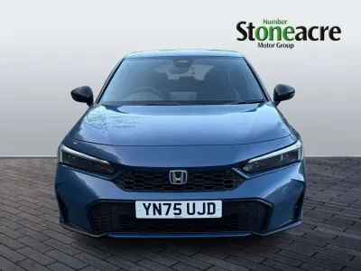Ny Honda Civic Sport 140 HK (102 kW) 2025 Blå Halvkombi
