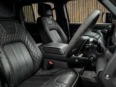 Usado Land Rover Defender S 2023 Gris SUV