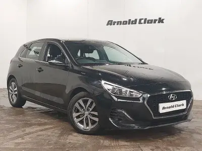 Used Hyundai i30 SE 120 HP (88 kW) 2019 Black Hatchback