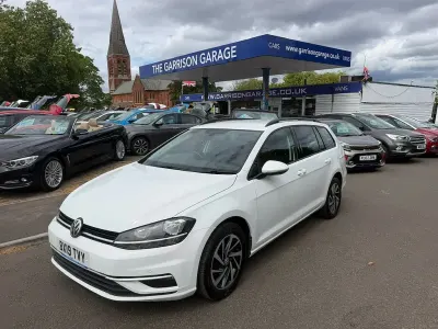 Used VW Golf VII Match 115 HP (84 kW) 2019 White Estate