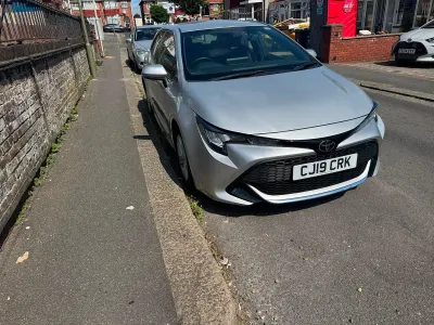 Used Toyota Corolla 116 HP (85 kW) 2019 Silver Hatchback