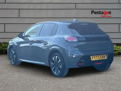 Używany Peugeot 208 Allure 101 KM (74 kW) 2024 Szary Hatchback