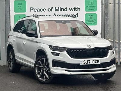 Moon white metallic Used 2021 Skoda Kodiaq SportLine SUV | £27,995 (Fair price)