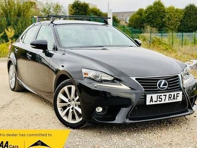 Lexus IS300h
