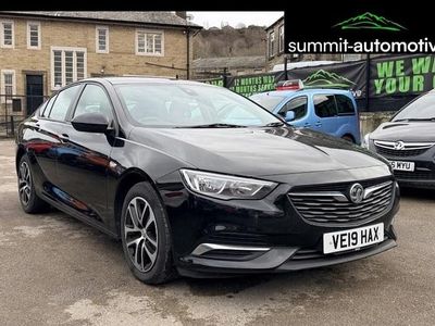 Used Vauxhall Insignia Design Edition 110 HP (80 kW) 2019 Black Hatchback
