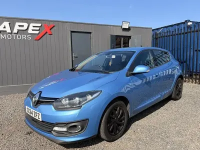 Used Renault Mégane III Dynamique 110 HP (80 kW) 2014 Blue Hatchback