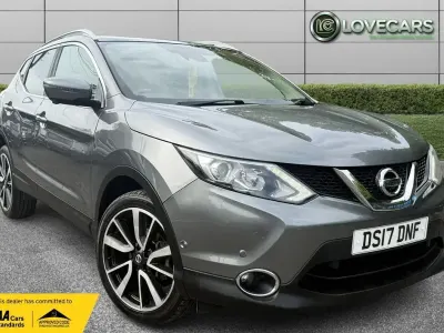 Used Nissan Qashqai S 130 HP (95 kW) 2017 Grey SUV