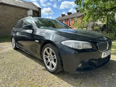 Usado BMW 520 M Sport 2013 Negro Familiar