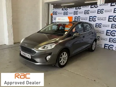 Begagnad Ford Fiesta Zetec 100 HK (73 kW) 2018 Grå Halvkombi