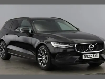 Used Volvo V60 Momentum 161 HP (118 kW) 2022 Black Estate
