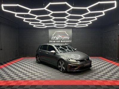 Usado VW Golf VII R 310 HP (228 kW) 2018 Cinzento Citadino