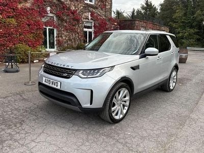 Land Rover Discovery 5