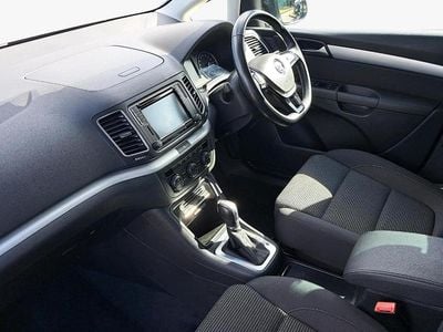 VW Sharan