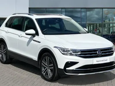 Używany VW Tiguan Elegance 150 KM (110 kW) 2023 Biały SUV
