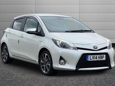 Second-hand Toyota Yaris Hybrid Trend 101 CP (74 kW) 2014 Alb Hatchback
