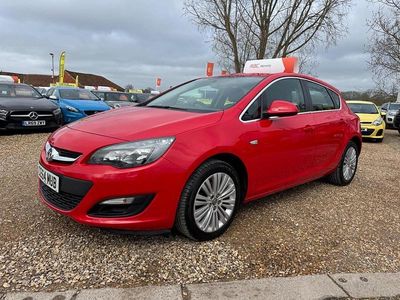 Used Vauxhall Astra Excite 2014 Red Hatchback