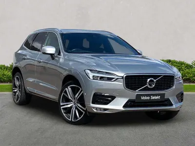 Used Volvo XC60 R-Design 250 HP (183 kW) 2018 Silver SUV