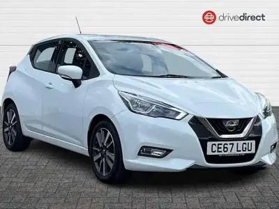 Begagnad Nissan Micra Acenta 90 HK (66 kW) 2017 Vit Halvkombi