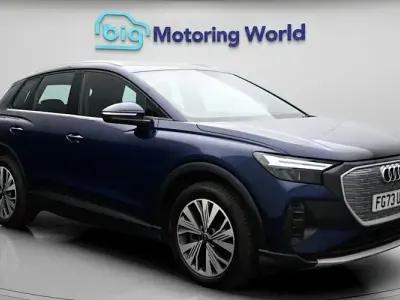 Second-hand Audi Q4 e-tron Sport 150 kW (204 CP) 2023 Albastru SUV
