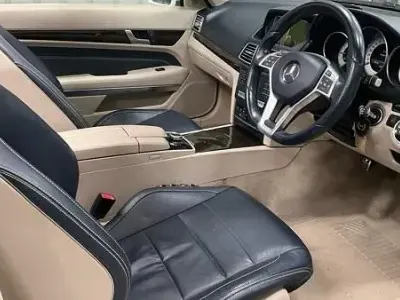 Usado Mercedes E220