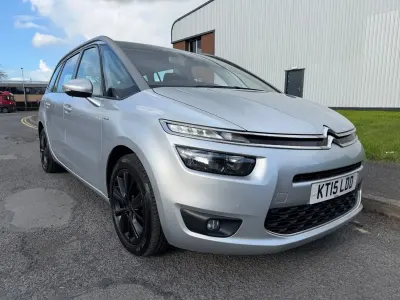 Usado Citroën Grand C4 Picasso Exclusive 2015 Plateado Monovolumen