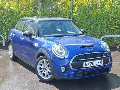 Used Mini Cooper S Classic 192 HP (141 kW) 2020 Blue Hatchback