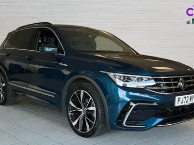 Used VW Tiguan R-line 150 HP (110 kW) 2022 Nightshade blue metallic SUV