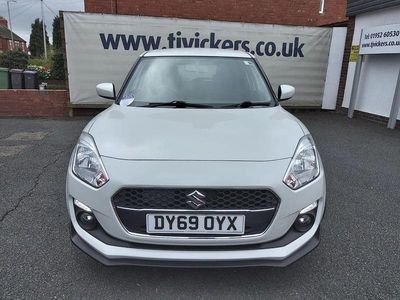 Used Suzuki Swift 89 HP (65 kW) 2019 White Hatchback