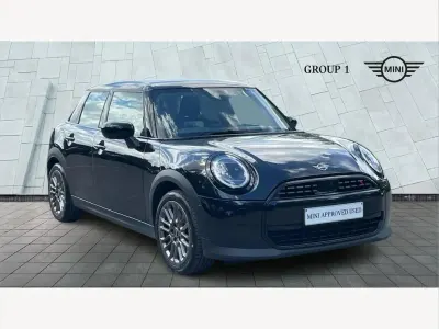Used Mini Cooper Classic 147 kW (200 HP) 2025 Black Hatchback