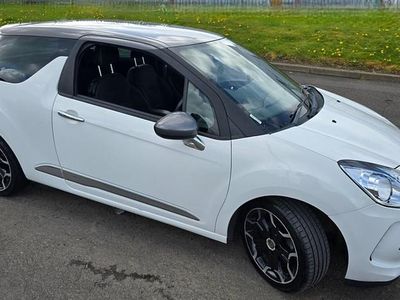 Used Citroën DS3 2014 White Hatchback