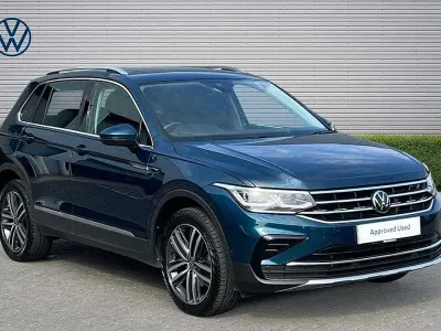 Used VW Tiguan Elegance 150 HP (110 kW) 2023 Blue SUV