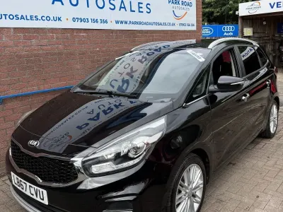 Used Kia Carens 2018 Black MPV