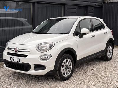 White Used 2016 Fiat 500X Pop SUV | £6,195 (Fair price)