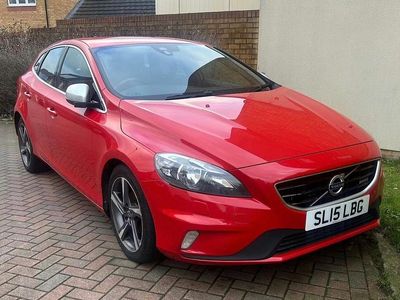 Used Volvo V40 R-Design 2015 Red Hatchback