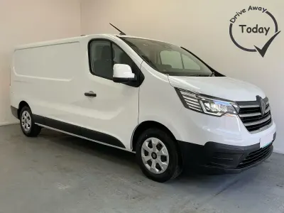 Used Renault Trafic 130 HP (95 kW) 2025 White