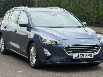 Used Ford Focus Titanium 125 HP (91 kW) 2019 Blue Estate