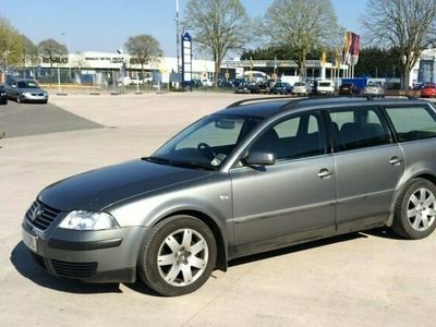 Used VW Passat 150 HP (110 kW) 2003 Hatchback
