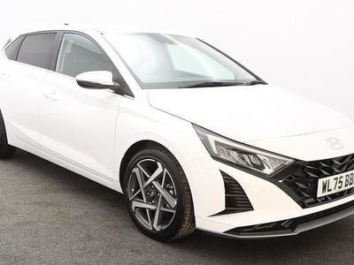 New Hyundai i20 Premium 100 HP (73 kW) 2025 White Hatchback