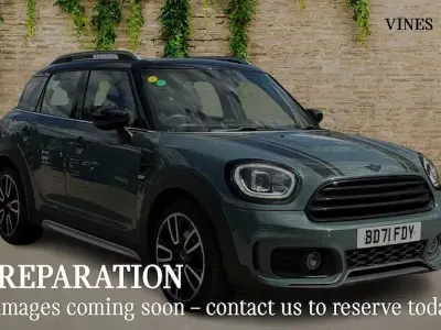Used Mini Cooper Countryman Sport 136 HP (100 kW) 2021 Green SUV