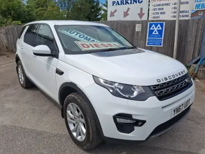 Used Land Rover Discovery Sport SE 180 HP (132 kW) 2017 White SUV